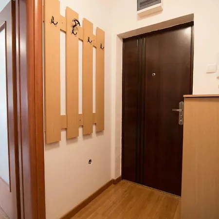 Apartman T I A